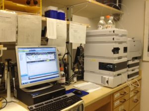Agilent 1260 liquid chromatograph with" Chemstation"  software
