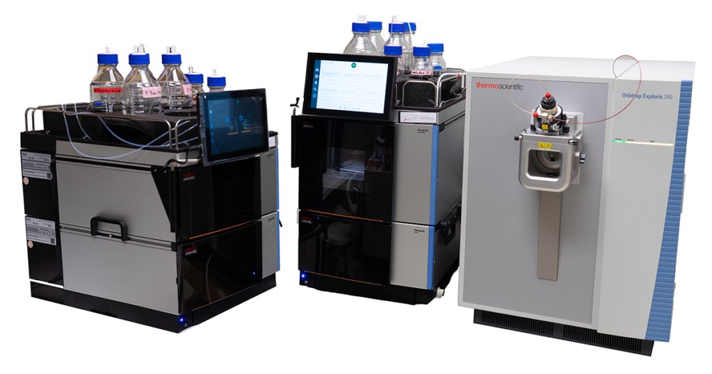LCMS LC with autosampler and MS