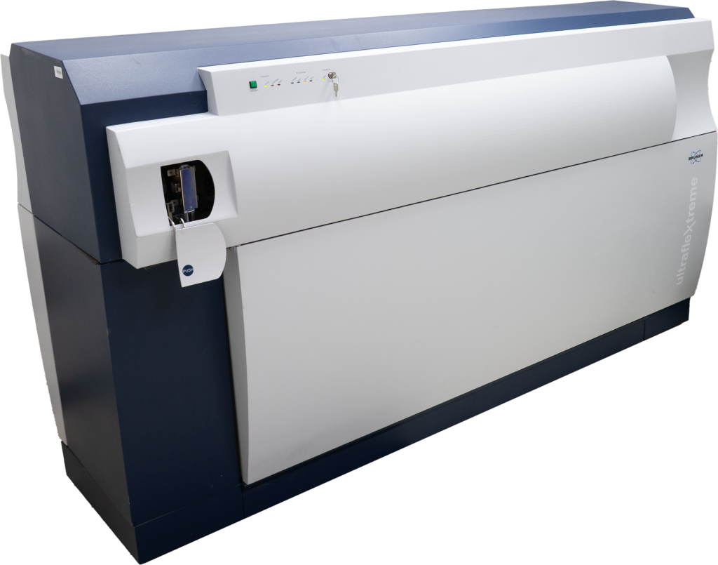 big gray and dak blue mass spectrometer instrument